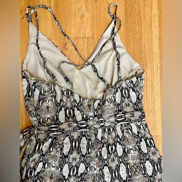 Hyfve strappy snakeskin jumpsuit with tie belt, size L one piece summer NWOT - Picture 4 of 7